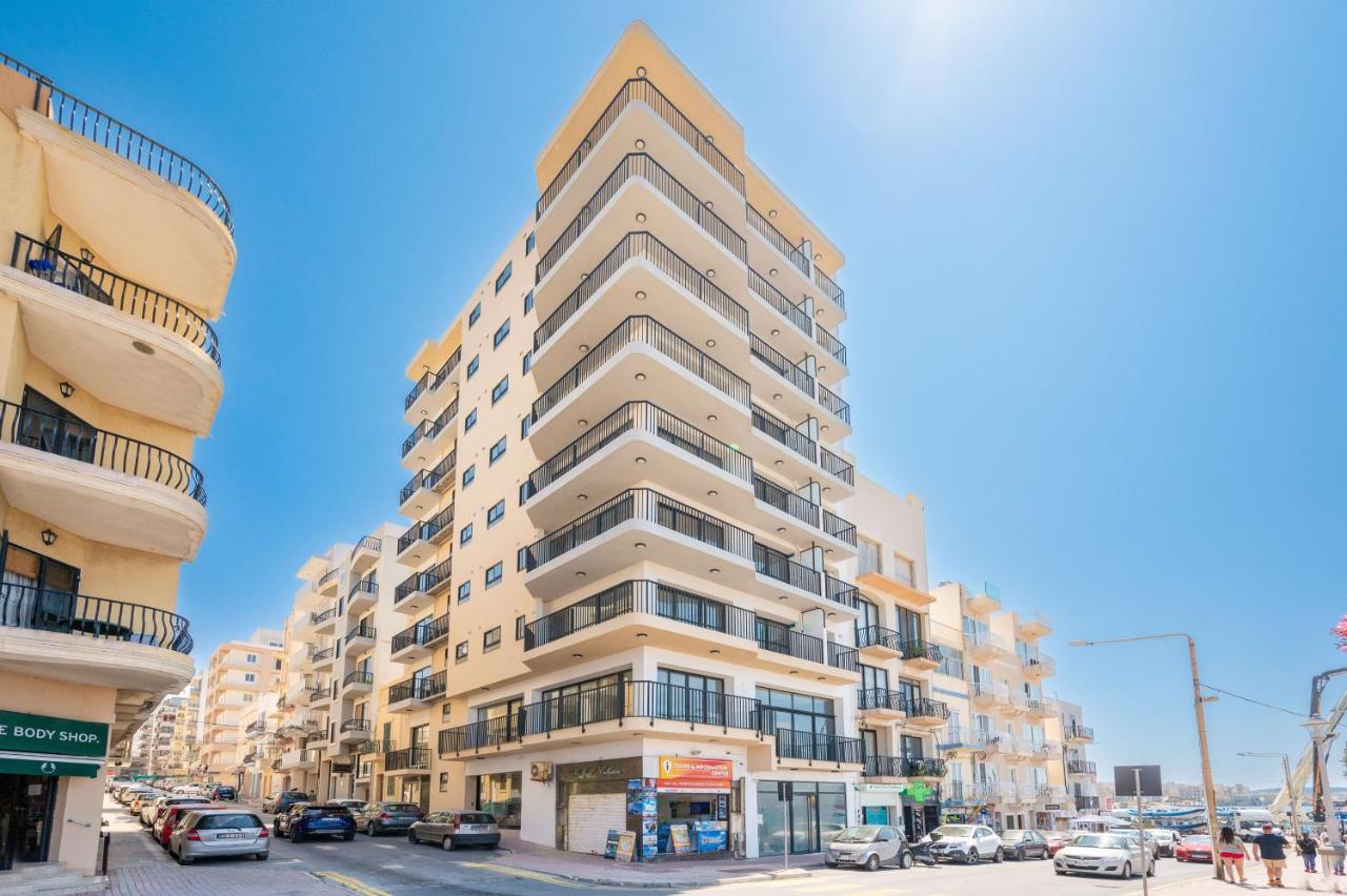 Islet Promenade Seafront Family Apartment With 2 Balconies By Getawaysmalta St. Paul's Bay Dış mekan fotoğraf
