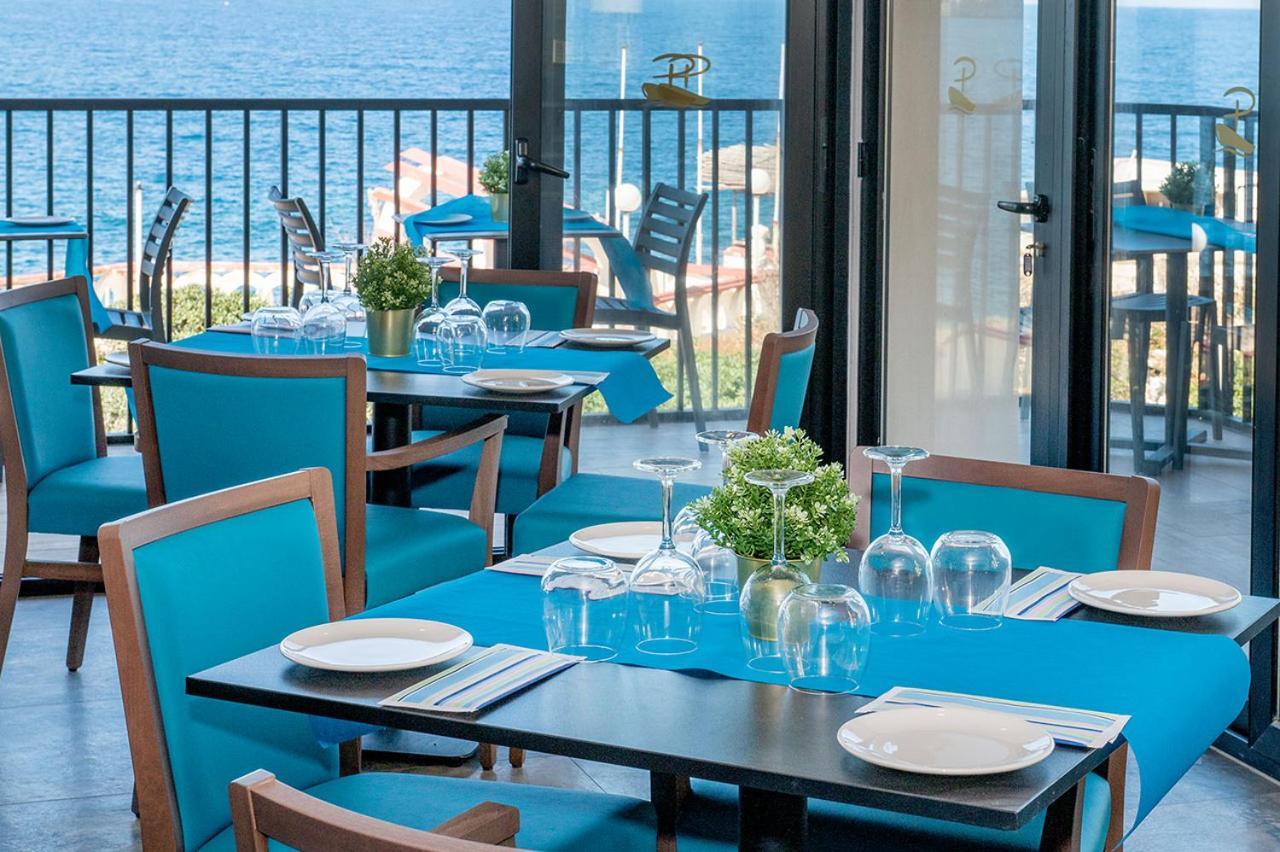 Islet Promenade Seafront Family Apartment With 2 Balconies By Getawaysmalta St. Paul's Bay Dış mekan fotoğraf
